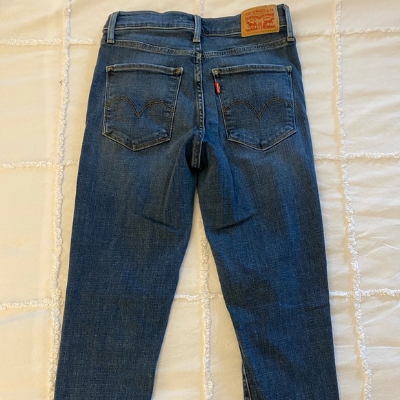 LEVIS 311 Shaping Skinny - Picture 1 of 2